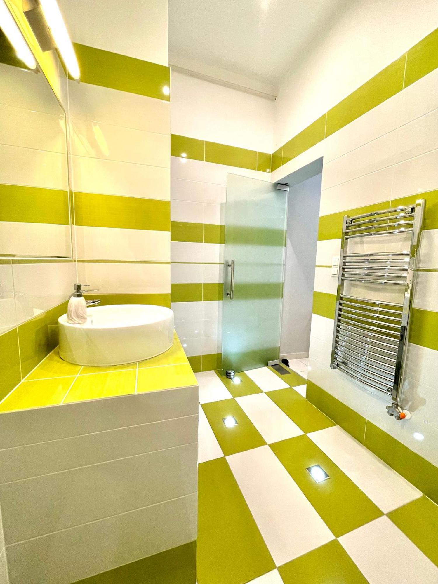 Amazing Swedish 3 Rooms Apartment In The City Center بودابست المظهر الخارجي الصورة
